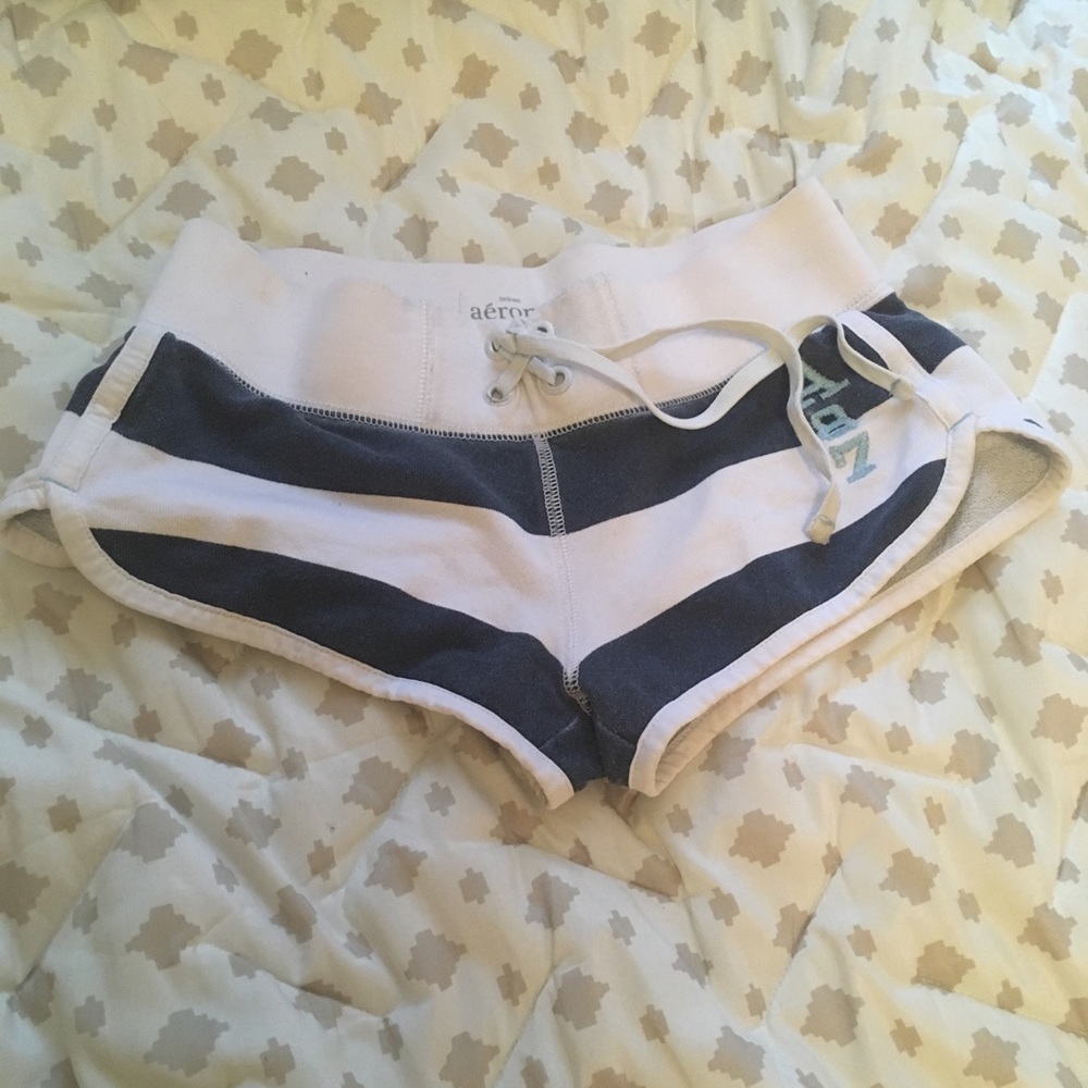 Aeropostale blue white striped shorts